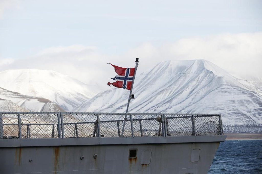 Navy Norwegian Armed Forces   KNM Thor Heyerdahl Svalbard 2 